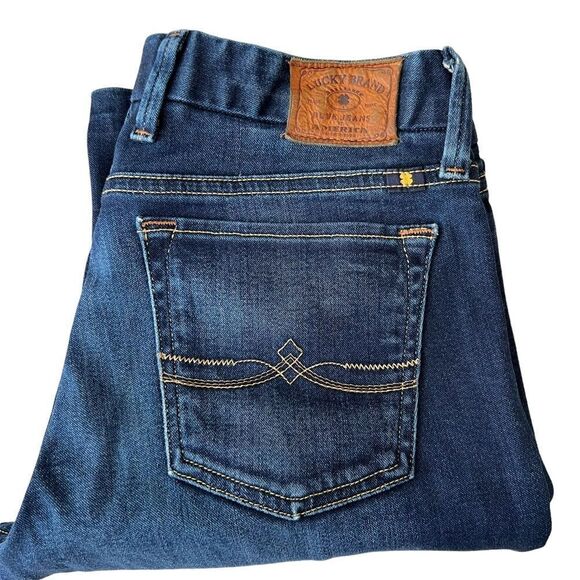 LUCKY Brand Sweet Jean Boot jeans size 4, 27 Ankle. - Picture 3 of 8